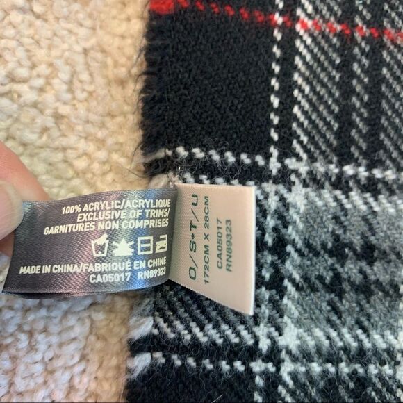 Roots Black red gray white striped plaid check unisex fall winter warm scarf 💥 - Picture 6 of 9
